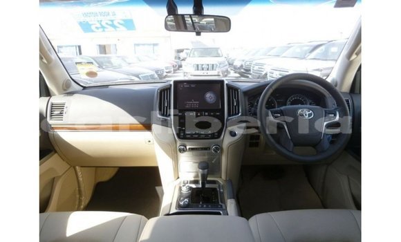 Buy Import Toyota Land Cruiser White Car in Import - Dubai in Bomi County Buy Import Toyota Land Cruiser White Car in Import - Dubai in Bomi County