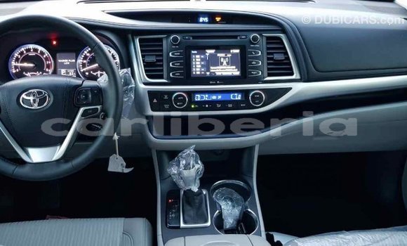 Buy Import Toyota Highlander Other Car in Import - Dubai in Bomi County Buy Import Toyota Highlander Other Car in Import - Dubai in Bomi County