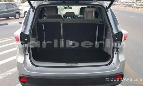 Buy Import Toyota Highlander Other Car in Import - Dubai in Bomi County Buy Import Toyota Highlander Other Car in Import - Dubai in Bomi County