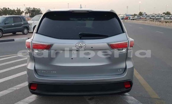 Buy Import Toyota Highlander Other Car in Import - Dubai in Bomi County Buy Import Toyota Highlander Other Car in Import - Dubai in Bomi County