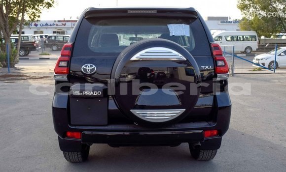 Acheter Import Voiture Toyota Prado Noir à Import - Dubai, Comté de Bomi Acheter Import Voiture Toyota Prado Noir à Import - Dubai, Comté de Bomi