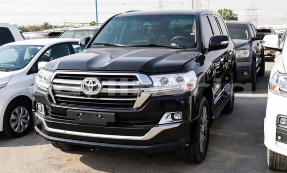 Buy Import Toyota Land Cruiser Black Car in Import - Dubai in Bomi County Buy Import Toyota Land Cruiser Black Car in Import - Dubai in Bomi County