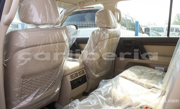 Acheter Import Voiture Toyota Land Cruiser Autre à Import - Dubai, Comté de Bomi Acheter Import Voiture Toyota Land Cruiser Autre à Import - Dubai, Comté de Bomi