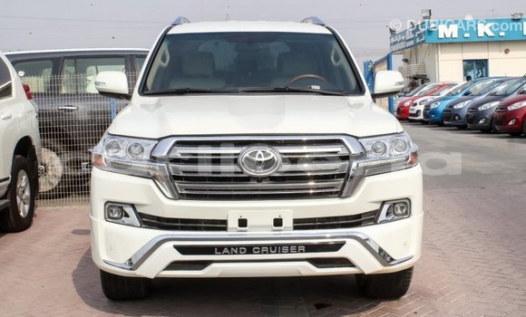 Buy Import Toyota Land Cruiser White Car in Import - Dubai in Bomi County Buy Import Toyota Land Cruiser White Car in Import - Dubai in Bomi County