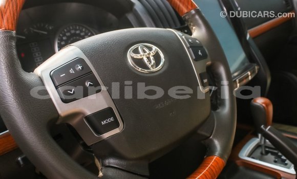 Buy Import Toyota Land Cruiser White Car in Import - Dubai in Bomi County Buy Import Toyota Land Cruiser White Car in Import - Dubai in Bomi County