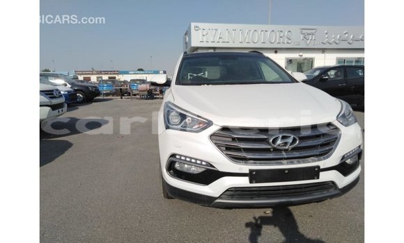 Buy Import Hyundai Santa Fe White Car in Import - Dubai in Bomi County Buy Import Hyundai Santa Fe White Car in Import - Dubai in Bomi County