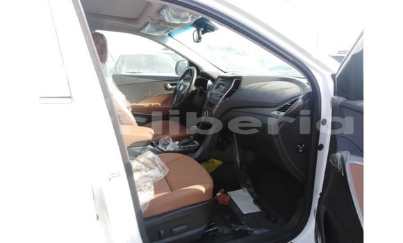 Buy Import Hyundai Santa Fe White Car in Import - Dubai in Bomi County Buy Import Hyundai Santa Fe White Car in Import - Dubai in Bomi County