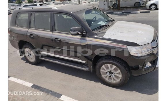 Acheter Import Voiture Toyota Land Cruiser Noir à Import - Dubai, Comté de Bomi Acheter Import Voiture Toyota Land Cruiser Noir à Import - Dubai, Comté de Bomi