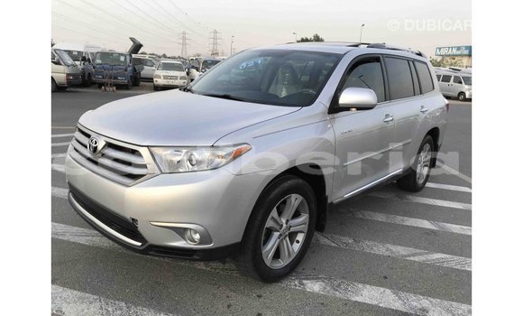 Buy Import Toyota Highlander Other Car in Import - Dubai in Bomi County Buy Import Toyota Highlander Other Car in Import - Dubai in Bomi County