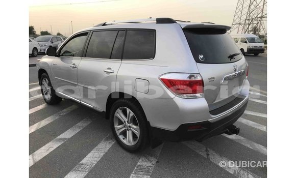 Buy Import Toyota Highlander Other Car in Import - Dubai in Bomi County Buy Import Toyota Highlander Other Car in Import - Dubai in Bomi County