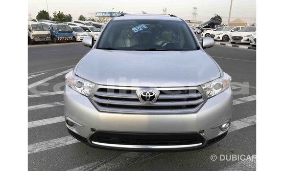 Buy Import Toyota Highlander Other Car in Import - Dubai in Bomi County Buy Import Toyota Highlander Other Car in Import - Dubai in Bomi County