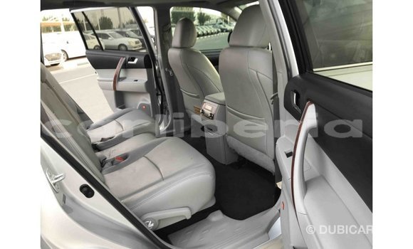 Buy Import Toyota Highlander Other Car in Import - Dubai in Bomi County Buy Import Toyota Highlander Other Car in Import - Dubai in Bomi County