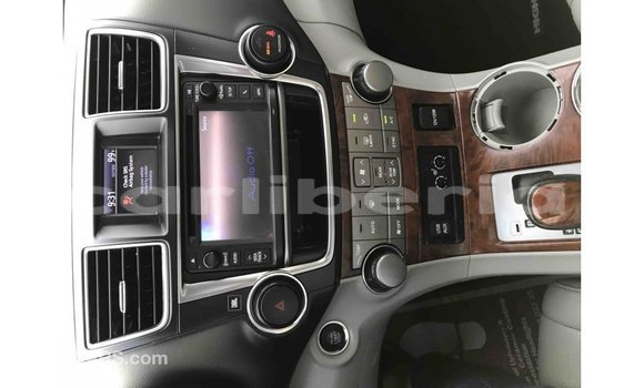 Buy Import Toyota Highlander Other Car in Import - Dubai in Bomi County Buy Import Toyota Highlander Other Car in Import - Dubai in Bomi County
