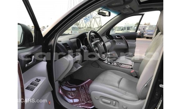 Buy Import Toyota Highlander Black Car in Import - Dubai in Bomi County Buy Import Toyota Highlander Black Car in Import - Dubai in Bomi County