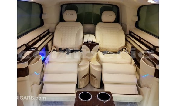 Buy Import Mercedes-Benz 250 Black Car in Import - Dubai in Bomi County Buy Import Mercedes-Benz 250 Black Car in Import - Dubai in Bomi County