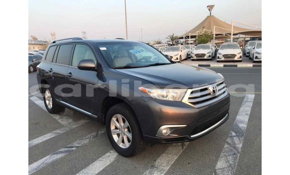 Buy Import Toyota Highlander Other Car in Import - Dubai in Bomi County Buy Import Toyota Highlander Other Car in Import - Dubai in Bomi County