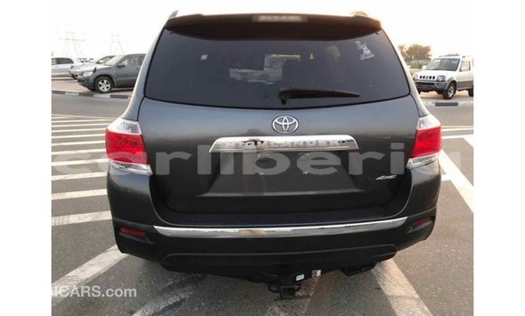 Buy Import Toyota Highlander Other Car in Import - Dubai in Bomi County Buy Import Toyota Highlander Other Car in Import - Dubai in Bomi County