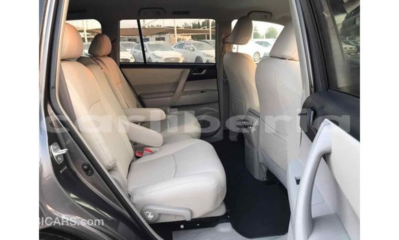 Buy Import Toyota Highlander Other Car in Import - Dubai in Bomi County Buy Import Toyota Highlander Other Car in Import - Dubai in Bomi County