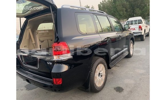 Buy Import Toyota Land Cruiser Black Car in Import - Dubai in Bomi County Buy Import Toyota Land Cruiser Black Car in Import - Dubai in Bomi County