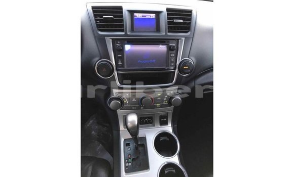 Buy Import Toyota Highlander Black Car in Import - Dubai in Bomi County Buy Import Toyota Highlander Black Car in Import - Dubai in Bomi County