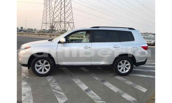 Buy Import Toyota Highlander Other Car in Import - Dubai in Bomi County Buy Import Toyota Highlander Other Car in Import - Dubai in Bomi County
