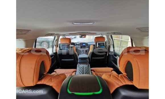 Acheter Import Voiture Toyota Land Cruiser Noir à Import - Dubai, Comté de Bomi Acheter Import Voiture Toyota Land Cruiser Noir à Import - Dubai, Comté de Bomi