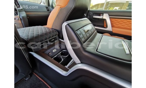 Acheter Import Voiture Toyota Land Cruiser Noir à Import - Dubai, Comté de Bomi Acheter Import Voiture Toyota Land Cruiser Noir à Import - Dubai, Comté de Bomi