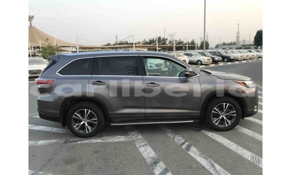 Buy Import Toyota Highlander Other Car in Import - Dubai in Bomi County Buy Import Toyota Highlander Other Car in Import - Dubai in Bomi County