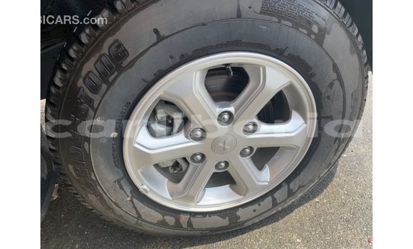 Buy Import Mitsubishi L200 Black Car in Import - Dubai in Bomi County Buy Import Mitsubishi L200 Black Car in Import - Dubai in Bomi County