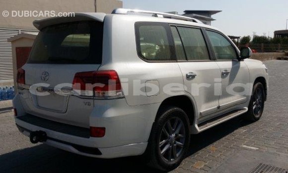 Buy Import Toyota Land Cruiser White Car in Import - Dubai in Bomi County Buy Import Toyota Land Cruiser White Car in Import - Dubai in Bomi County