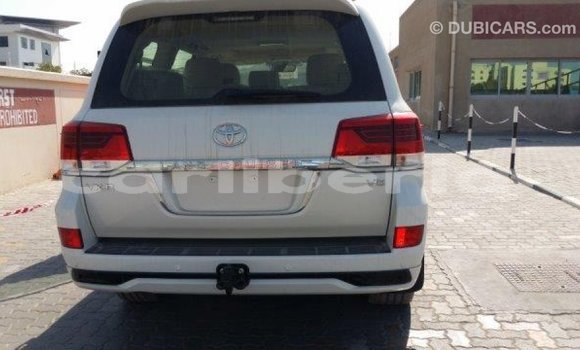 Buy Import Toyota Land Cruiser White Car in Import - Dubai in Bomi County Buy Import Toyota Land Cruiser White Car in Import - Dubai in Bomi County