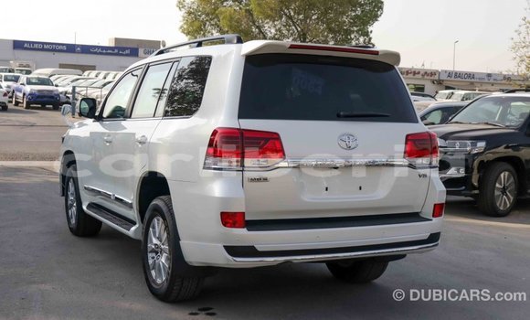 Buy Import Toyota Land Cruiser White Car in Import - Dubai in Bomi County Buy Import Toyota Land Cruiser White Car in Import - Dubai in Bomi County