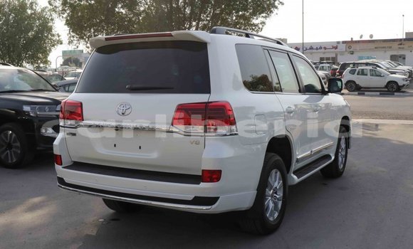 Buy Import Toyota Land Cruiser White Car in Import - Dubai in Bomi County Buy Import Toyota Land Cruiser White Car in Import - Dubai in Bomi County