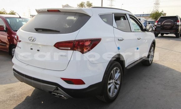 Buy Import Hyundai Santa Fe White Car in Import - Dubai in Bomi County Buy Import Hyundai Santa Fe White Car in Import - Dubai in Bomi County