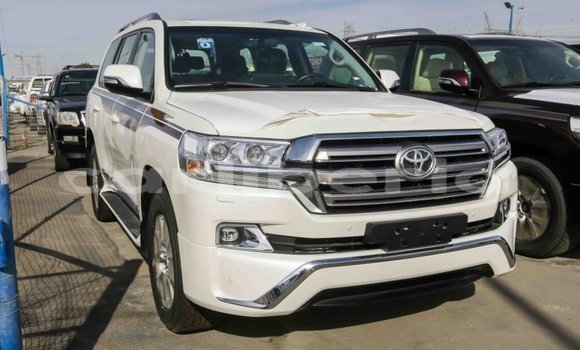 Buy Import Toyota Land Cruiser White Car in Import - Dubai in Bomi County Buy Import Toyota Land Cruiser White Car in Import - Dubai in Bomi County