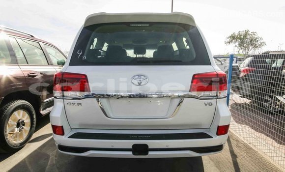Buy Import Toyota Land Cruiser White Car in Import - Dubai in Bomi County Buy Import Toyota Land Cruiser White Car in Import - Dubai in Bomi County