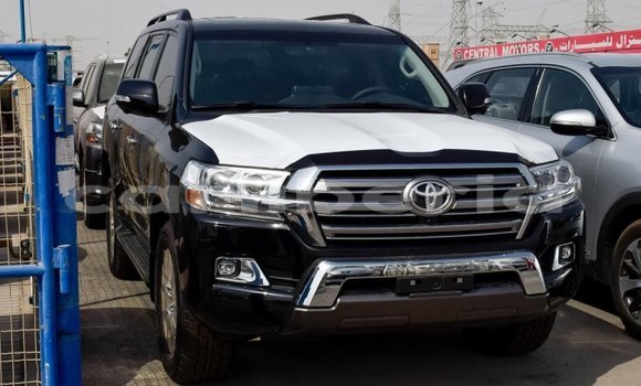 Buy Import Toyota Land Cruiser Black Car in Import - Dubai in Bomi County Buy Import Toyota Land Cruiser Black Car in Import - Dubai in Bomi County