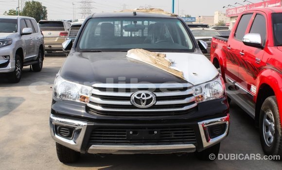 Acheter Import Voiture Toyota Hilux Noir à Import - Dubai, Comté de Bomi Acheter Import Voiture Toyota Hilux Noir à Import - Dubai, Comté de Bomi