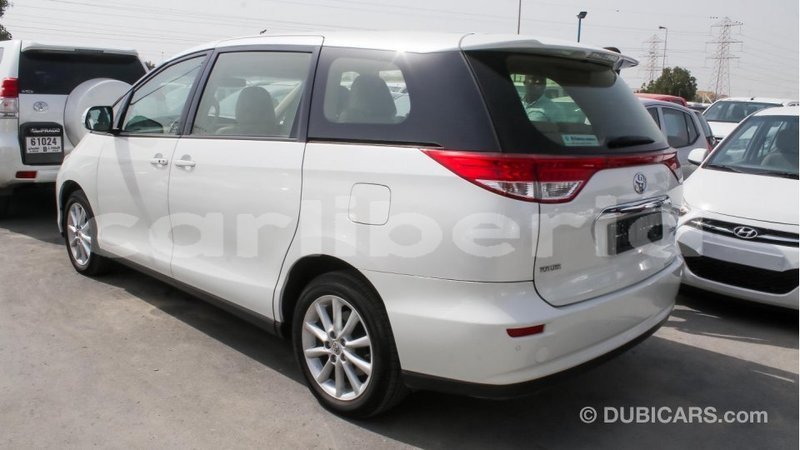 Big with watermark toyota previa bomi county import dubai 1753