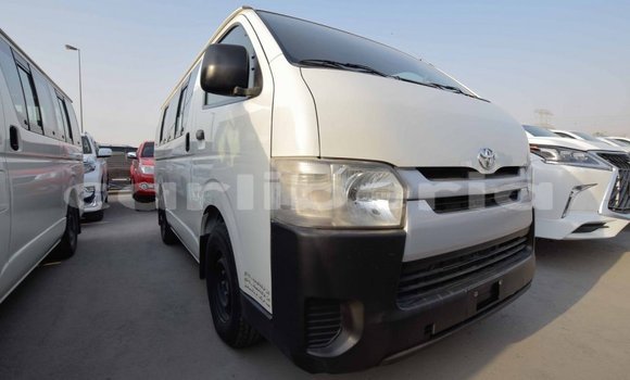 Buy Import Toyota Hiace White Car in Import - Dubai in Bomi County Buy Import Toyota Hiace White Car in Import - Dubai in Bomi County