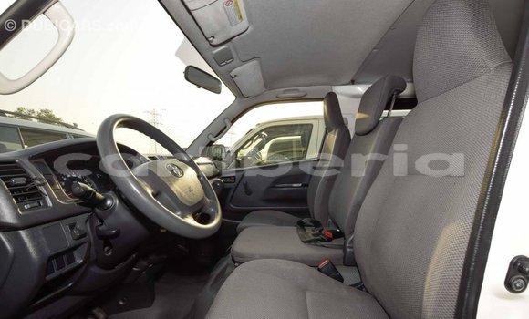 Buy Import Toyota Hiace White Car in Import - Dubai in Bomi County Buy Import Toyota Hiace White Car in Import - Dubai in Bomi County