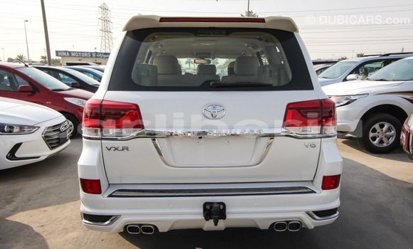 Buy Import Toyota Land Cruiser White Car in Import - Dubai in Bomi County Buy Import Toyota Land Cruiser White Car in Import - Dubai in Bomi County