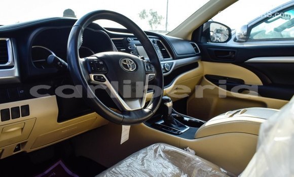 Buy Import Toyota Highlander Black Car in Import - Dubai in Bomi County Buy Import Toyota Highlander Black Car in Import - Dubai in Bomi County