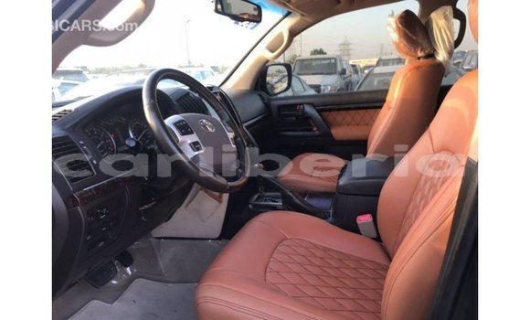 Buy Import Toyota Land Cruiser Black Car in Import - Dubai in Bomi County Buy Import Toyota Land Cruiser Black Car in Import - Dubai in Bomi County