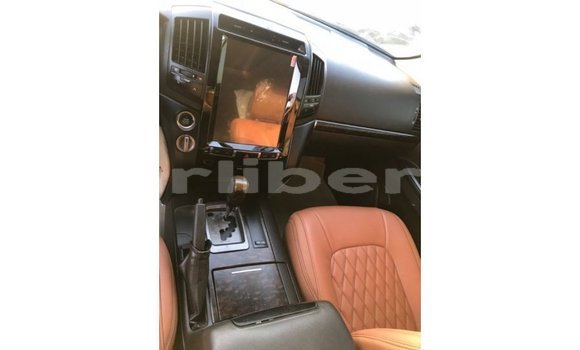 Buy Import Toyota Land Cruiser Black Car in Import - Dubai in Bomi County Buy Import Toyota Land Cruiser Black Car in Import - Dubai in Bomi County