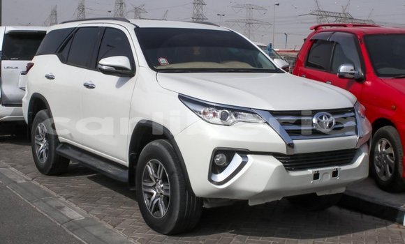 Medium with watermark toyota fortuner bomi county import dubai 1775