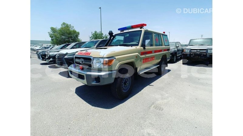 Big with watermark toyota land cruiser bomi county import dubai 1780
