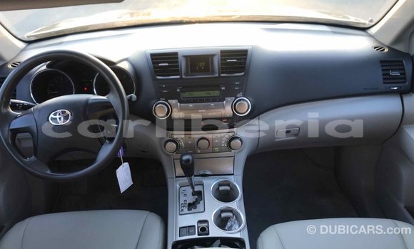 Buy Import Toyota Highlander Other Car in Import - Dubai in Bomi County Buy Import Toyota Highlander Other Car in Import - Dubai in Bomi County