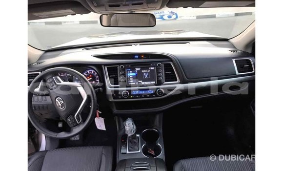 Buy Import Toyota Highlander Other Car in Import - Dubai in Bomi County Buy Import Toyota Highlander Other Car in Import - Dubai in Bomi County