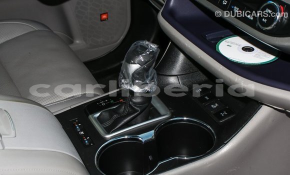 Buy Import Toyota Highlander Other Car in Import - Dubai in Bomi County Buy Import Toyota Highlander Other Car in Import - Dubai in Bomi County